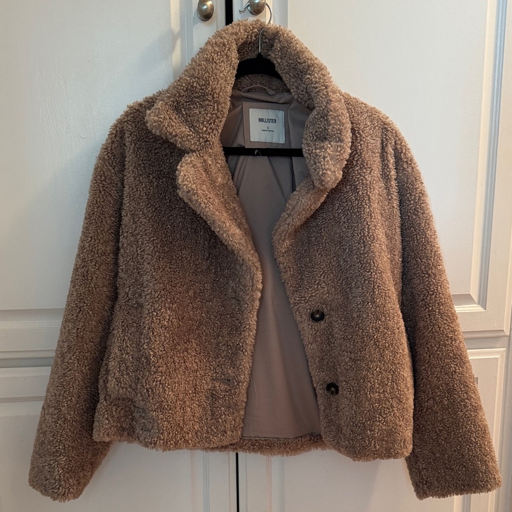 Hollister Cozy Brown Teddy Jacket SMALL